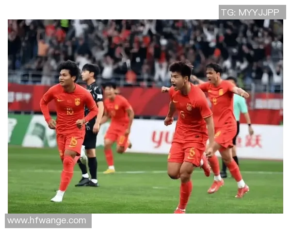 中国与乌兹别克足球精彩重播回顾赛场瞬间与精彩进球分析